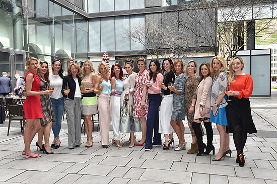 Hyaluron Spritz Ladies Lunch im Restaurant Brenner M&uuml;nchen 12.04.2018 Foto: BrauerPhotos /G. Nitschke